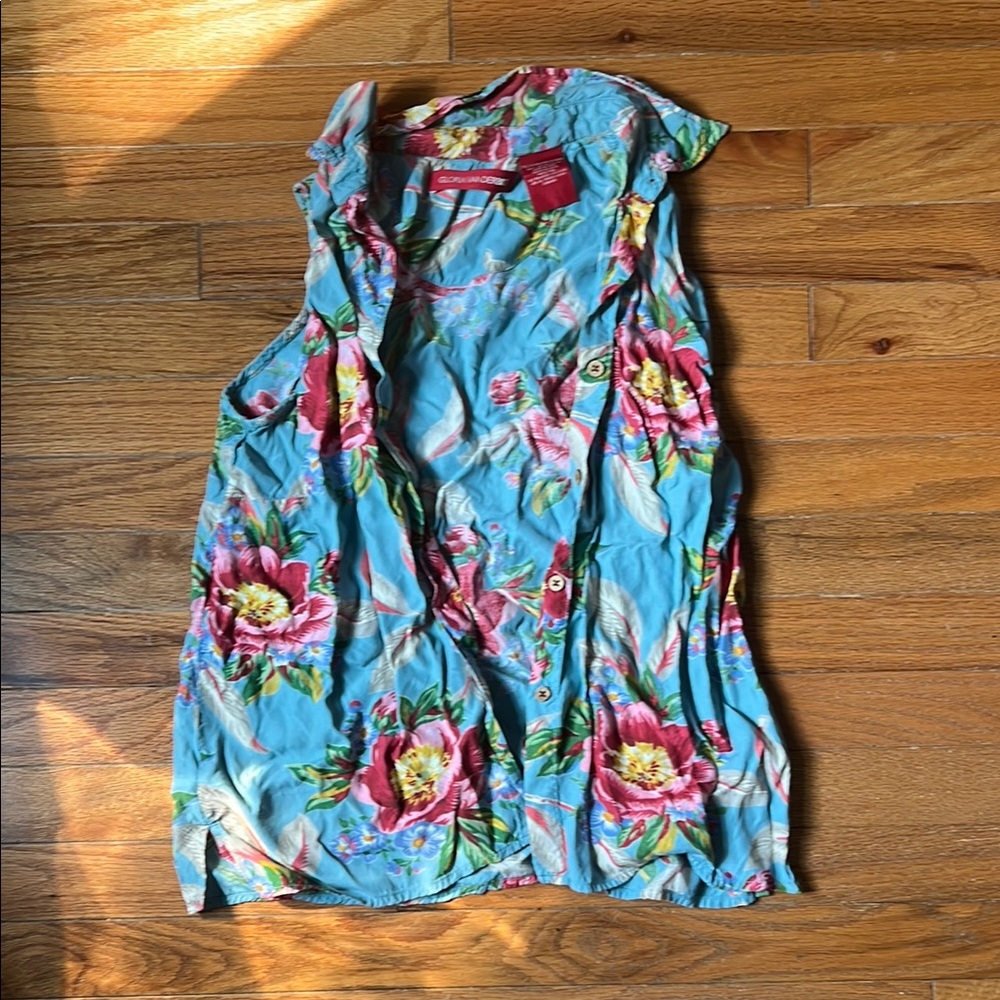 Gloria Vanderbilt Floral Sleeveless Blouse - Blue and Pink